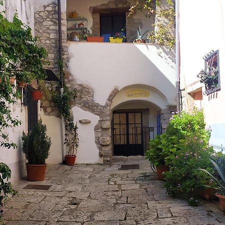 Capovalle B&B Venosa Bagian luar foto